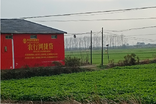  浚县如何防止墙体广告褪色呢？