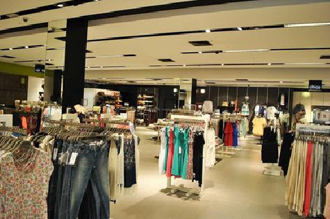  浚县商场里的店面怎么装修？